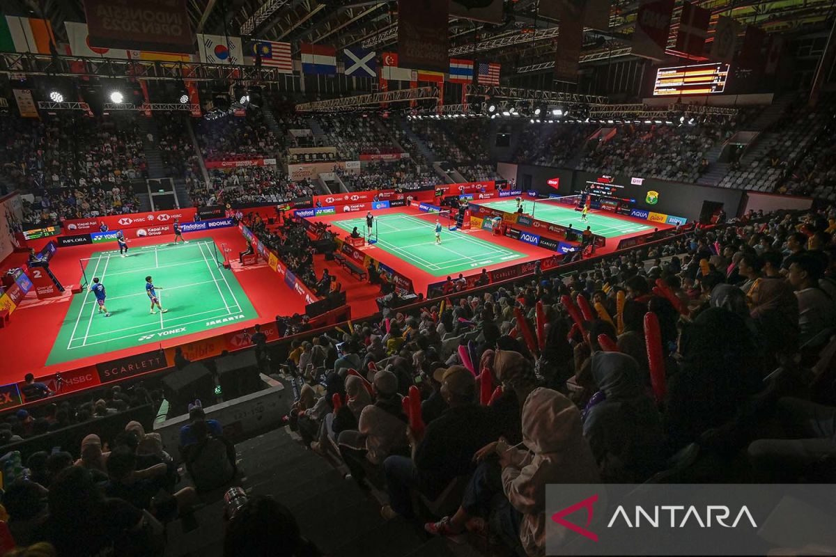 Ginting hingga Daddies perebutkan tiket R16 Indonesia Open 2023 hari ini