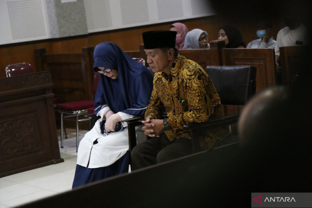 Mantan pejabat Distan Bima divonis 2 tahun