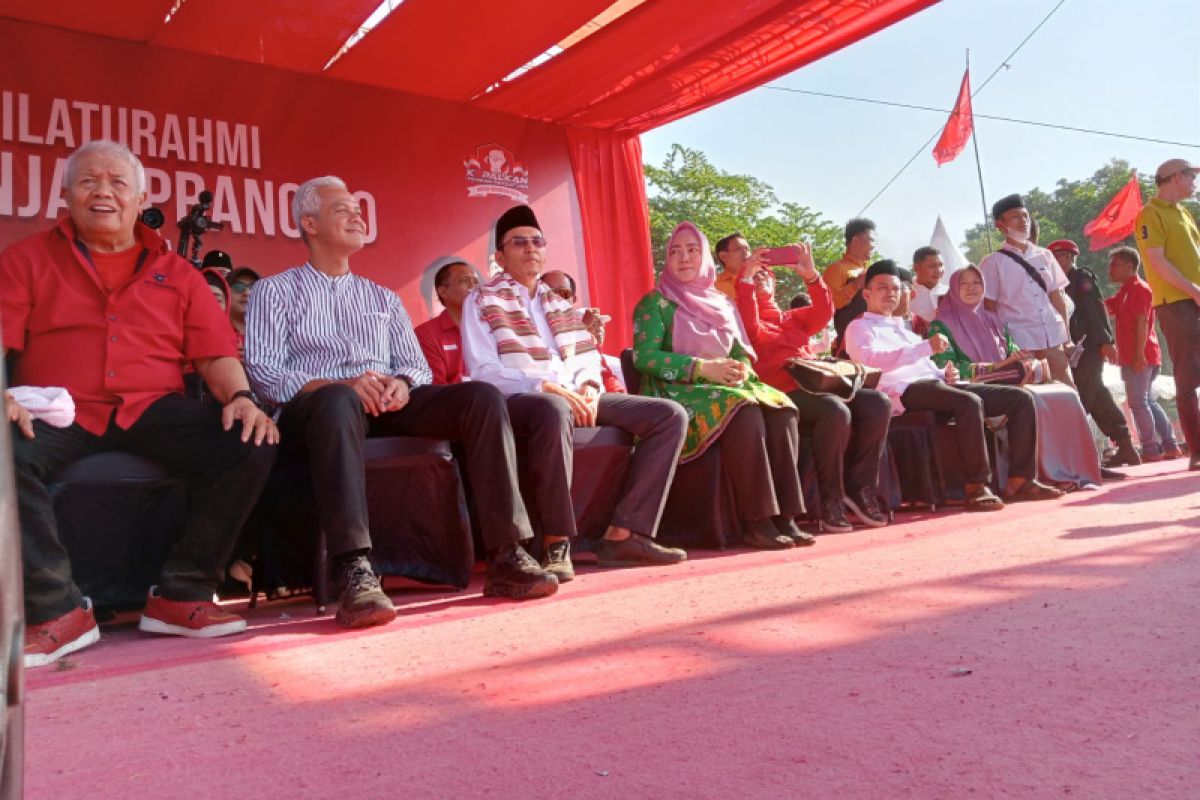Ganjar: Lanjutkan sukses Jokowi untuk Indonesia Berdikari
