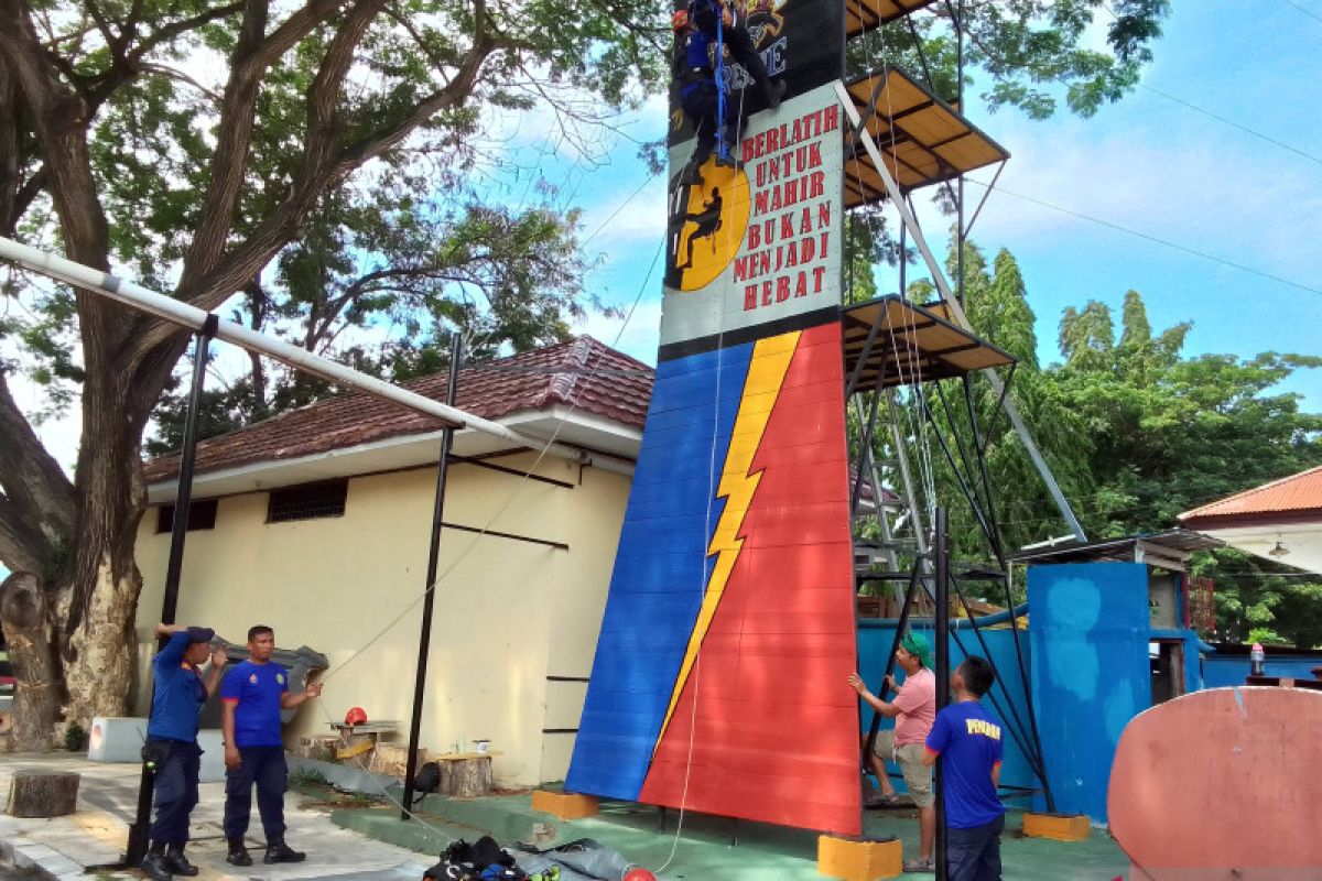 Pemadam Kebakaran Kota Palu asah kemampuan penyelamatan personel