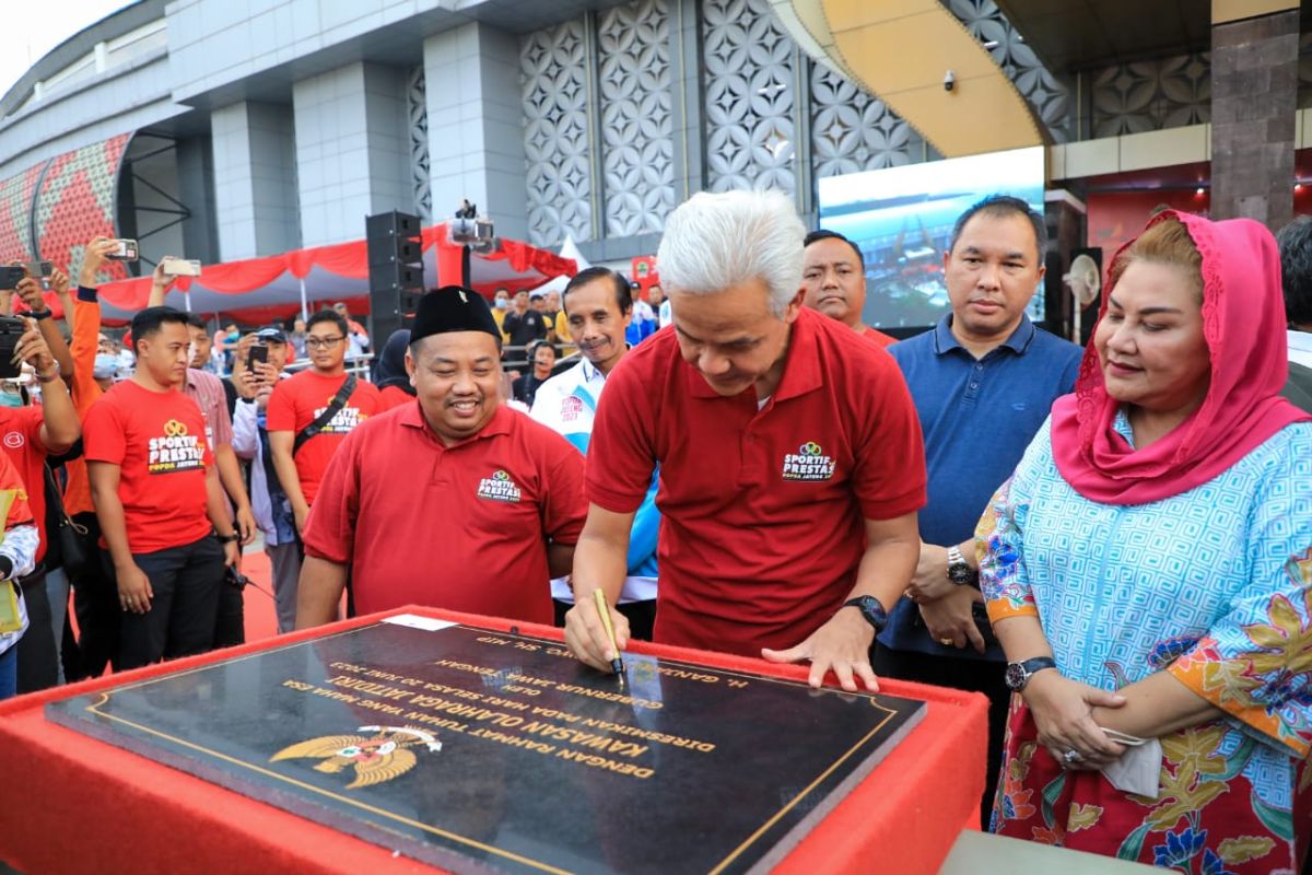 Ganjar resmikan Kawasan Olahraga Jatidiri, dukung prestasi atlet Jateng