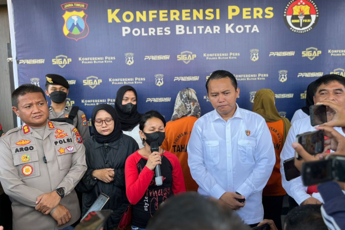 Polres Blitar tangkap ibu dan anak terlibat perdagangan orang