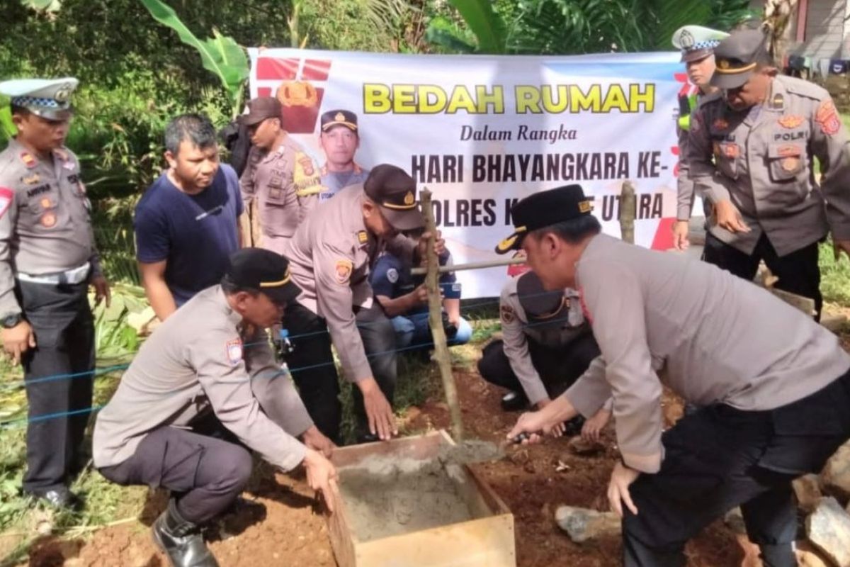 Polres Konawe Utara membedah rumah warga lansia dan kurang mampu