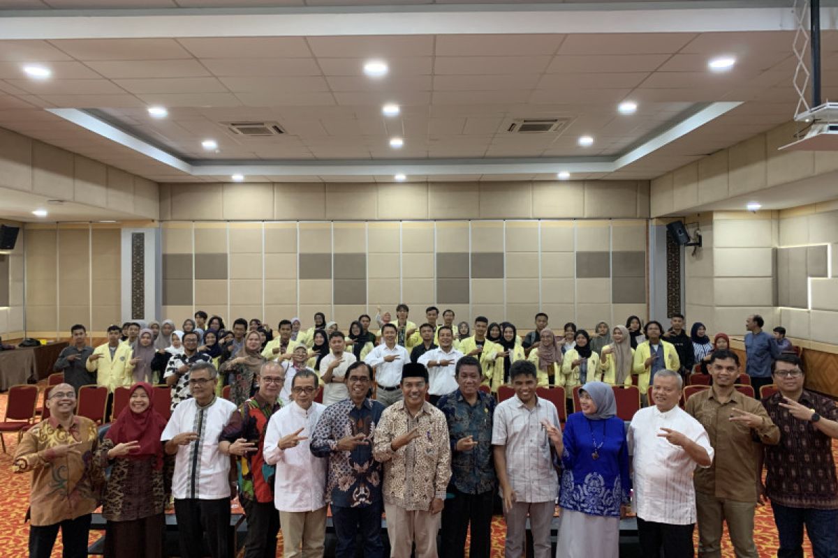 ANTARA ajak mahasiswa di Padang berperan tangkal penyebaran hoaks