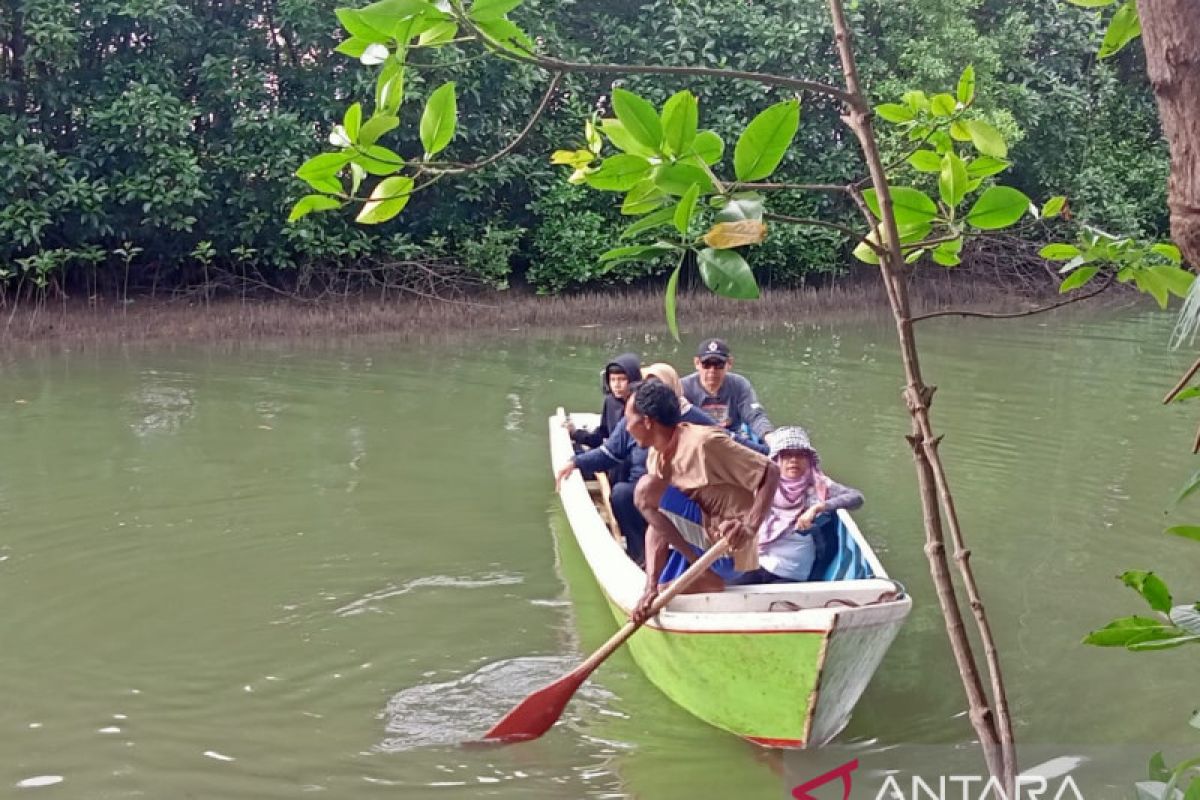 Objek wisata pemancingan Borongkalukua Maros mulai ramai dikunjungi