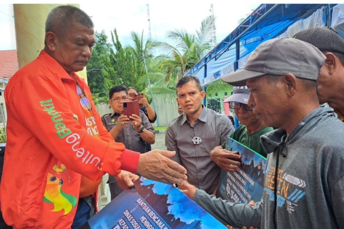 Ahli waris korban banjir Parigi Moutong terima santunan dari Kemensos RI