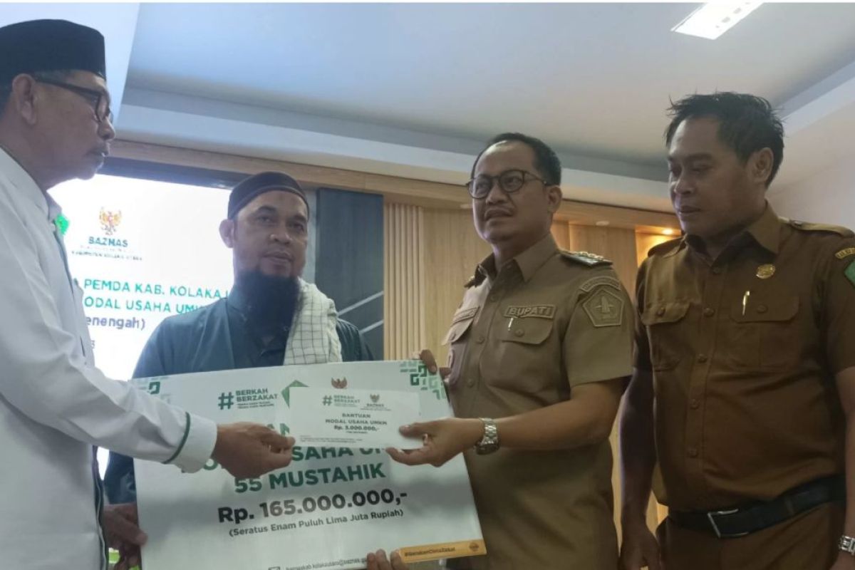 Baznas Kolaka Utara beri bantuan 55 pelaku UMKM sebesar Rp165 juta