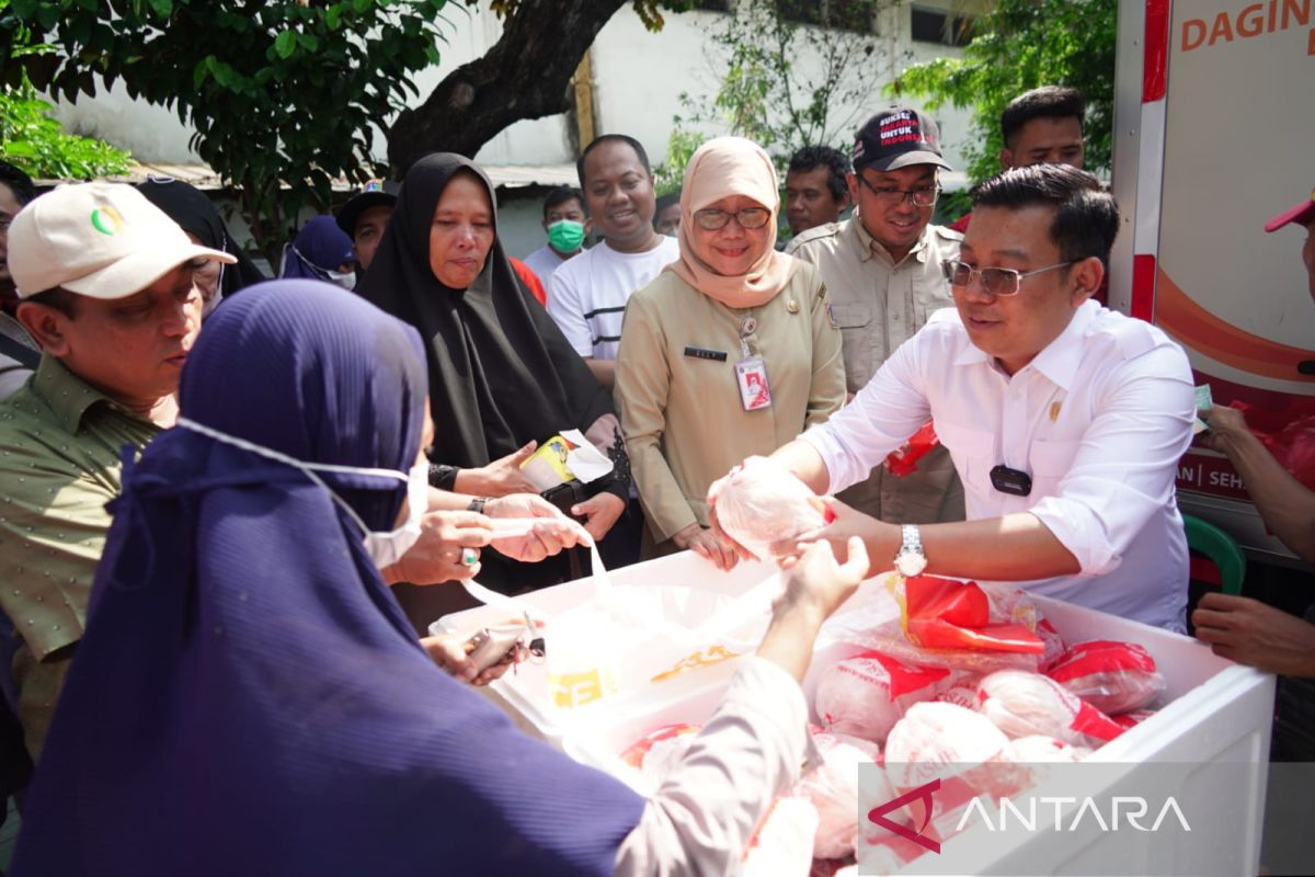 Bapanas sediakan ayam ras Rp35 ribu per kilogram di 3.800 lokasi