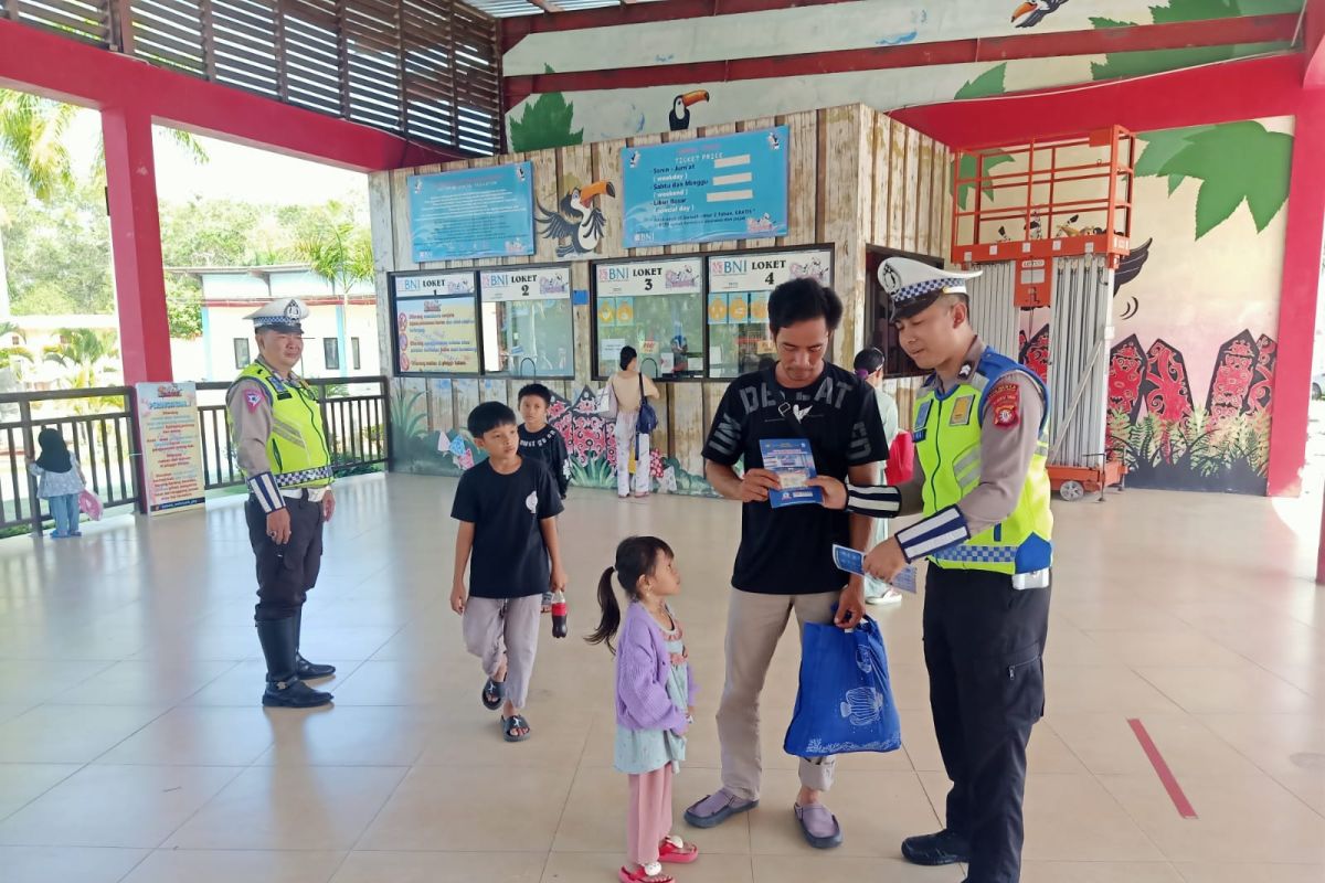 Polresta Palangka Raya sosialisasikan safety riding di lokasi wisata