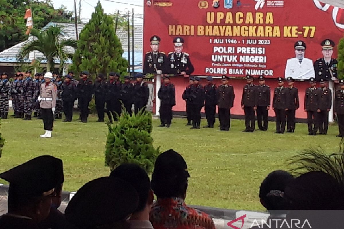 Polres Biak pastikan anggota Polri menjaga netralitas pemilu