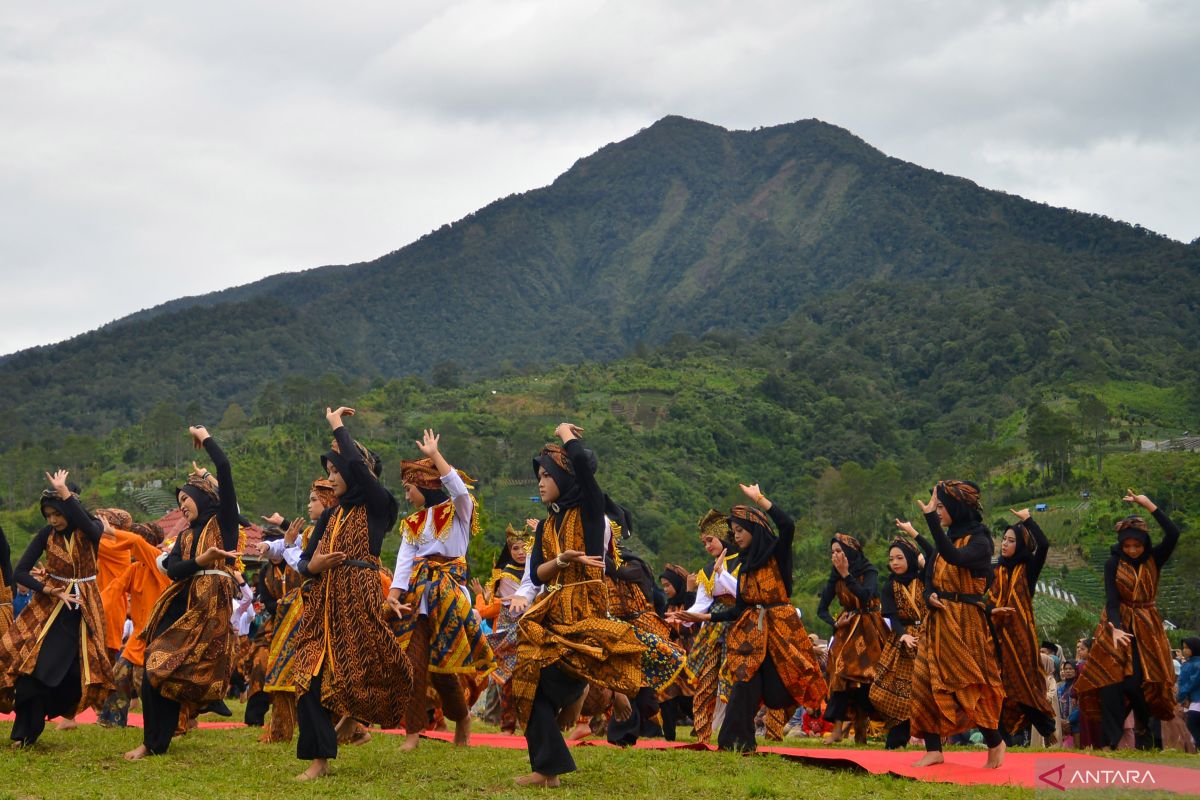 Minangkabau akankah hilang ditelan masa?