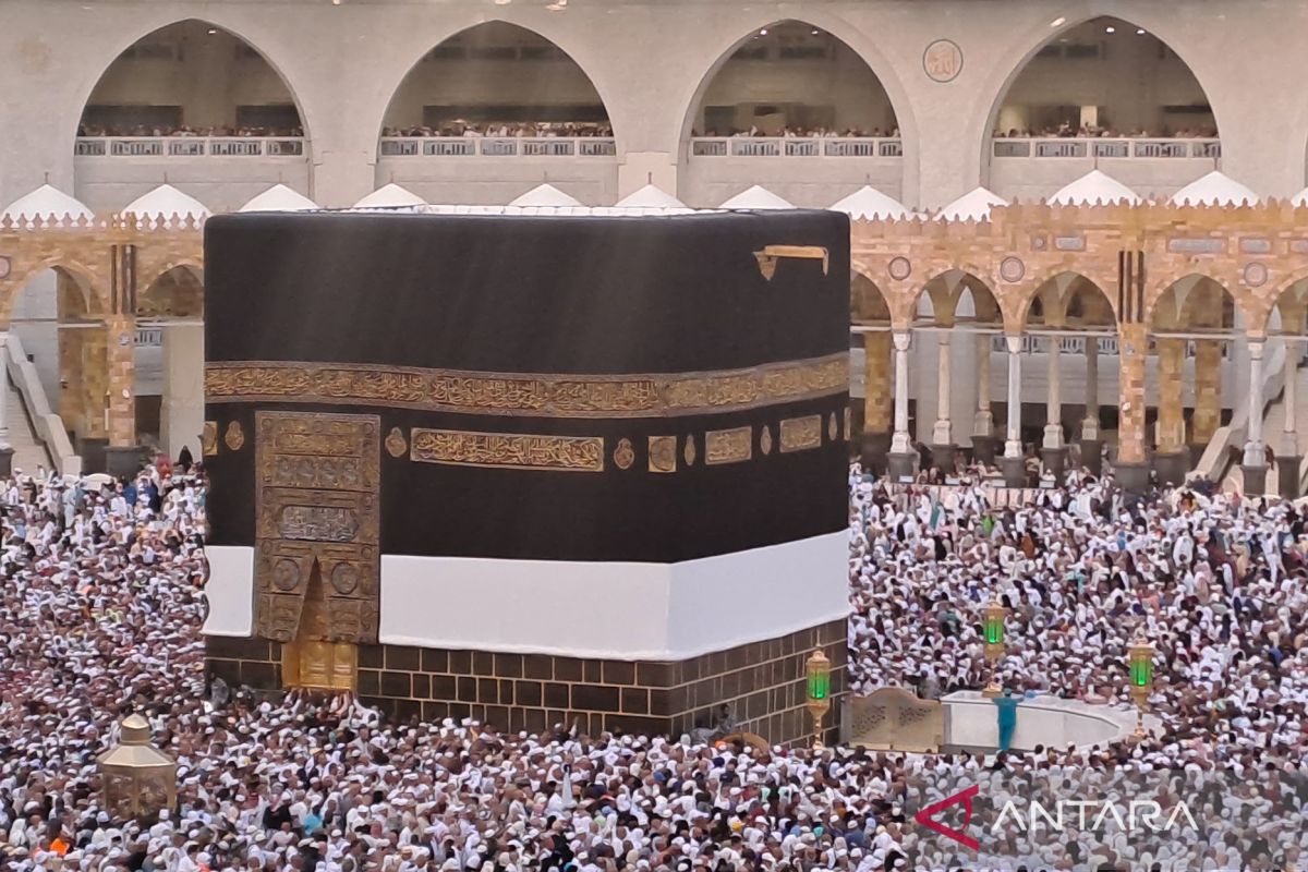 Jamaah haji lakukan Tawaf Ifadah