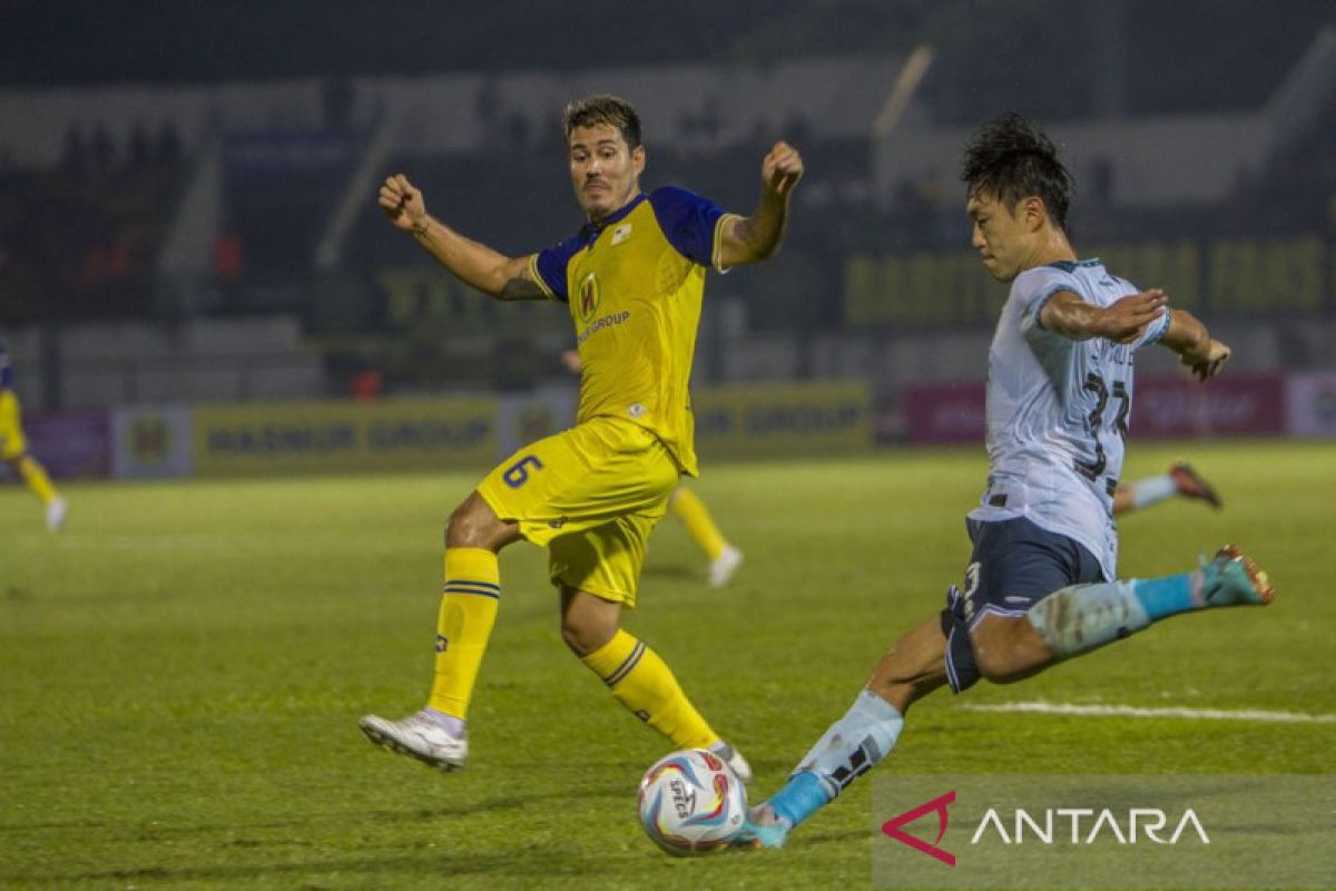 PSIS Semarang takluk 0 - 2 dari Persita Tamgerang