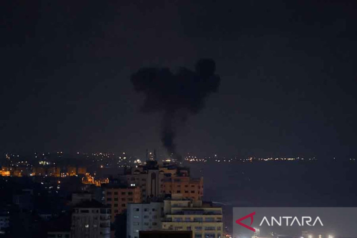 Israel gempur pos pemantau Hamas Jalur Gaza