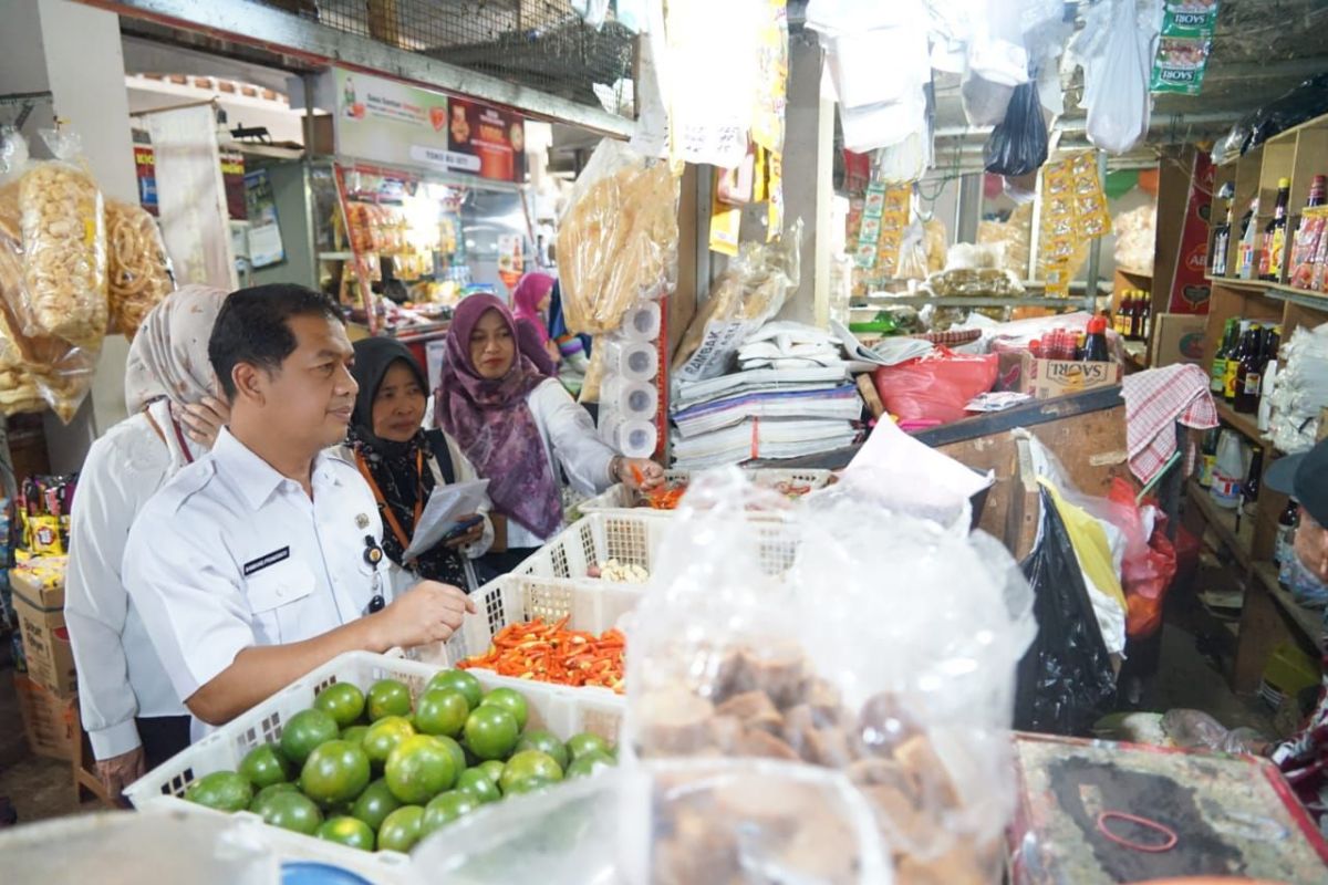 Pemkot Semarang pastikan harga cabai dan bawang  masih normal