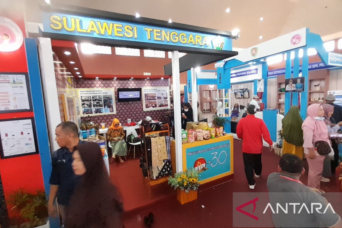 Produk Kerajinan Sultra dipromosikan di Pameran GeLar Dagang Harganas XXX Sumsel