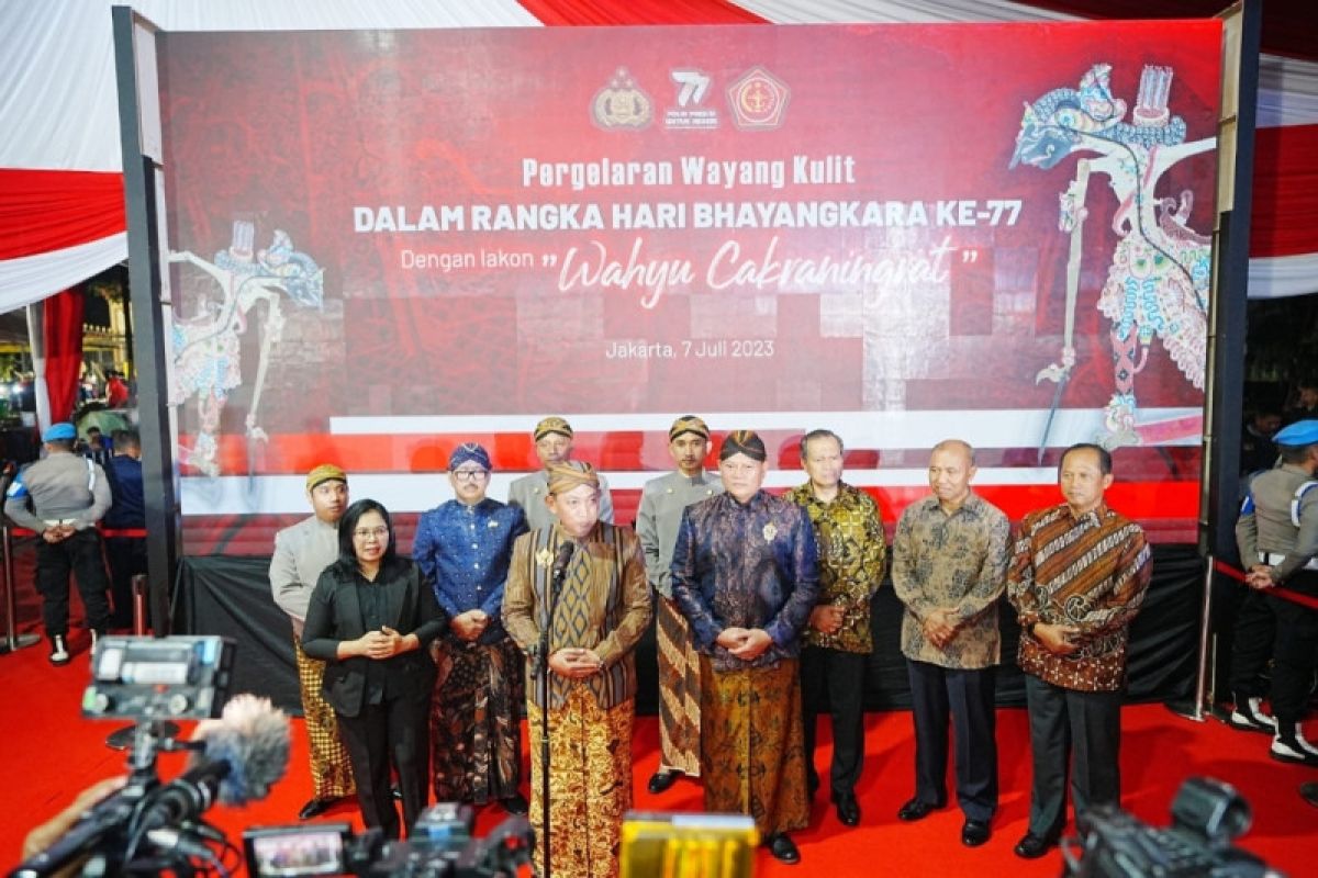 Anggota Komisi III DPR apresiasi Polri gelar wayang lestarikan budaya