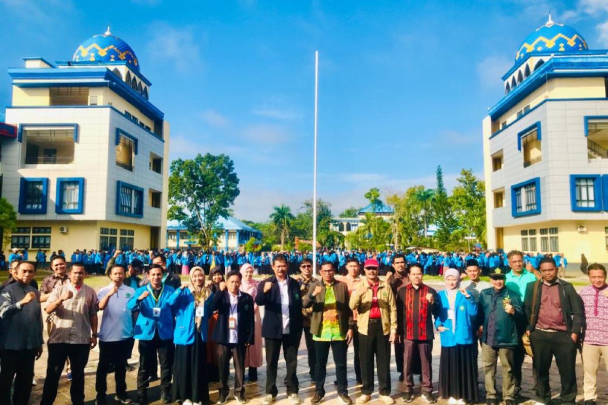 Rektor IAIN Kendari Lepas 1.116 Mahasiswa KKN 2023