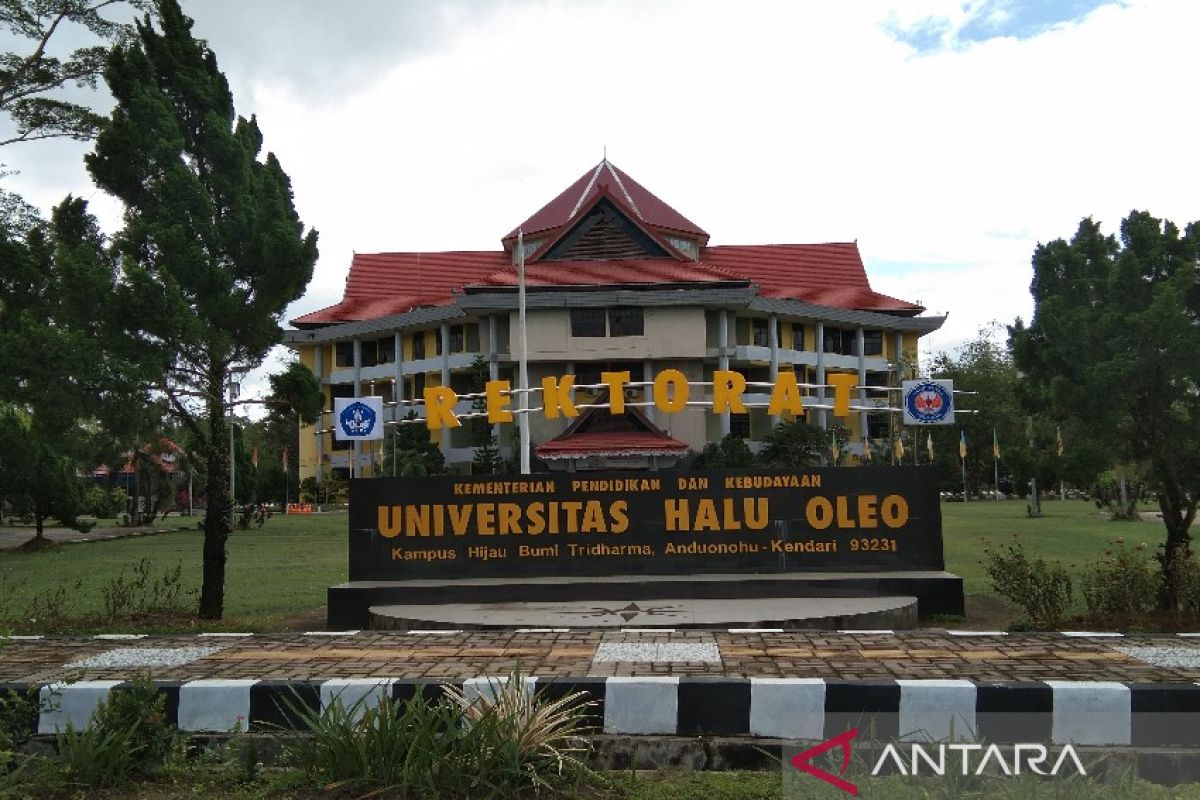 5.900 calon mahasiswa ikut UTBK jalur Seleksi Mandiri di UHO Kendari