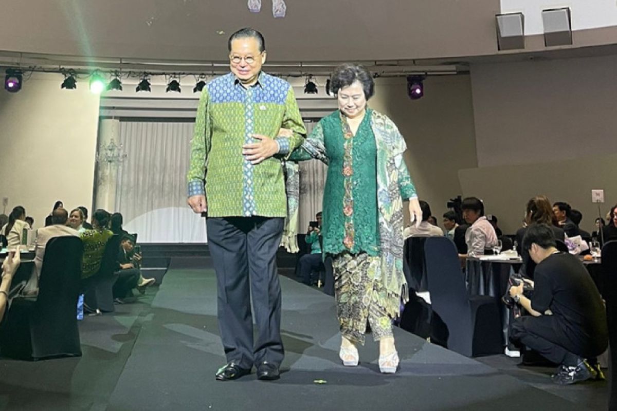 Batik Indonesia dipamerkan di Korea Hanbok Model Contest 2023