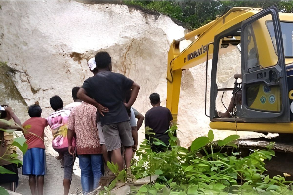 BPBD Sulteng: Empat orang meninggal karena tanah longsor di Banggai Laut