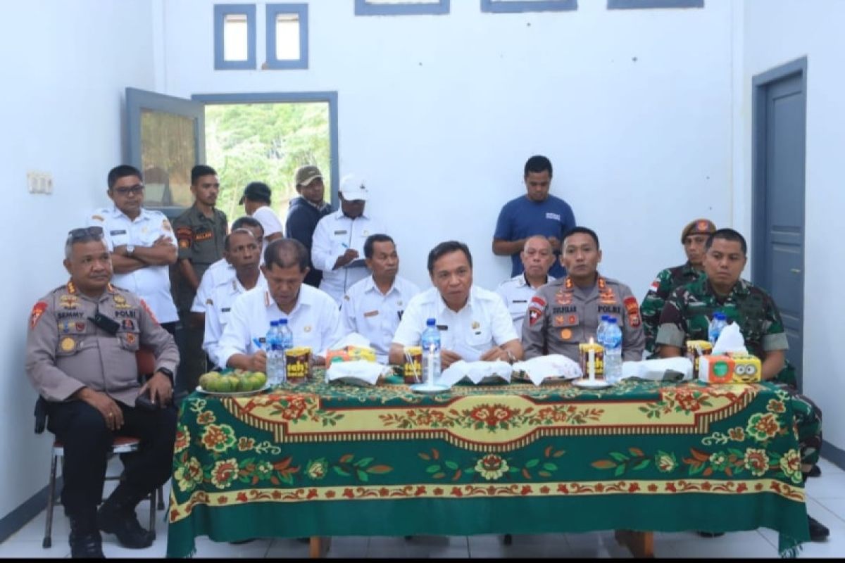 Pemkab Halteng naikkan insentif imam dan pendeta