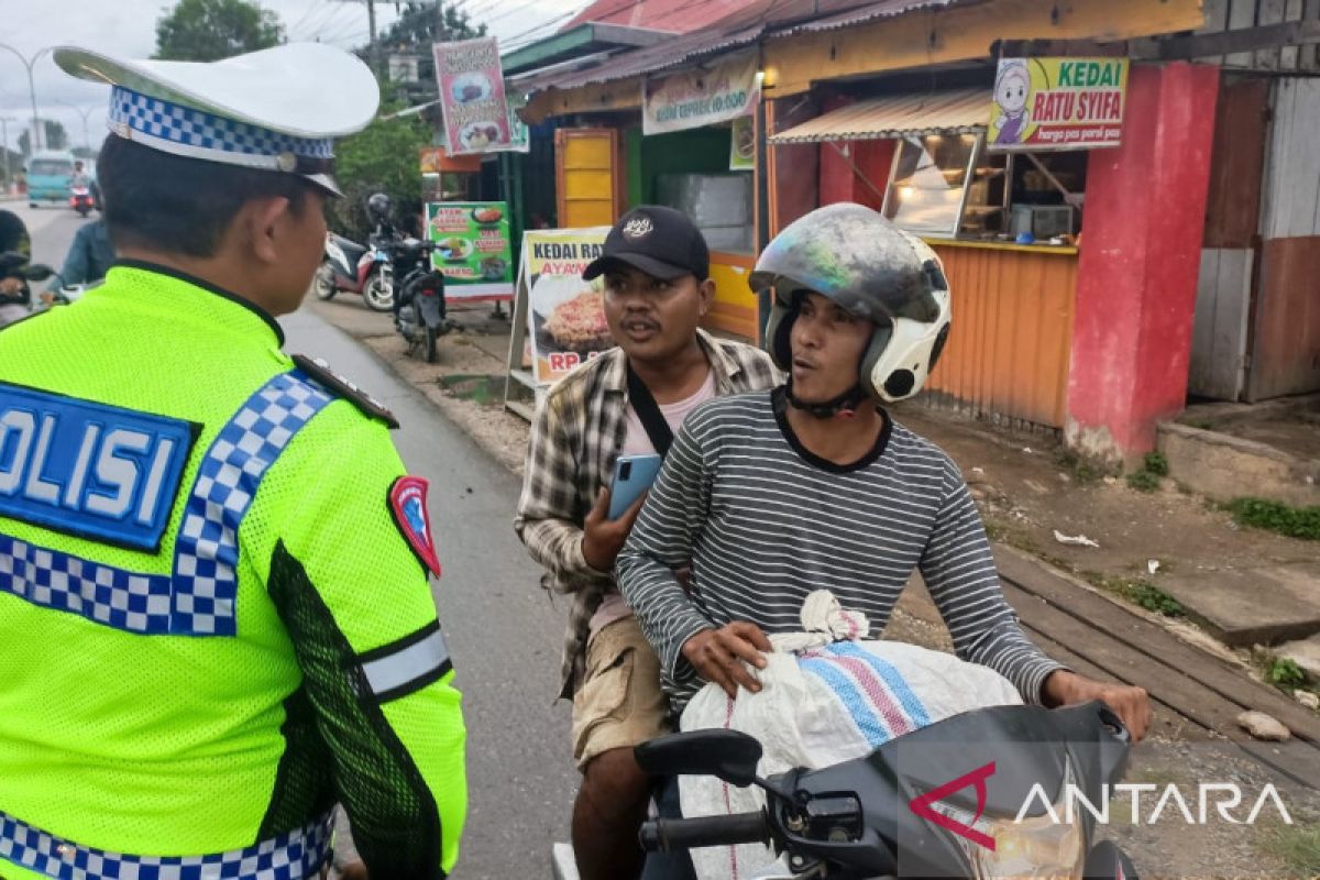 Polisi menemukan 1.678 pelanggar dalam sepekan operasi patuh di Kendari