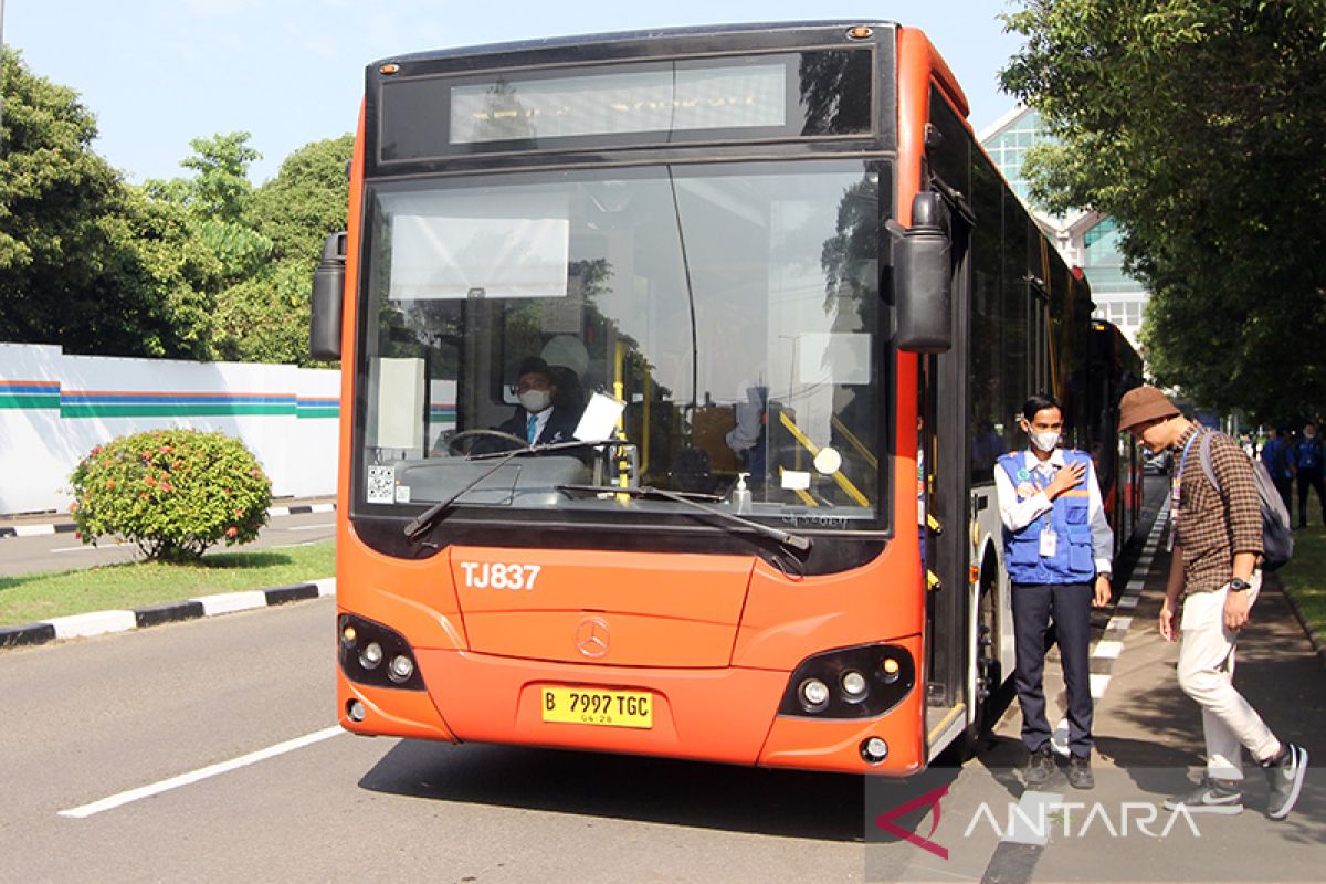 Dinas LH DKI ajak warga gunakan transportasi publik untuk beraktivitas