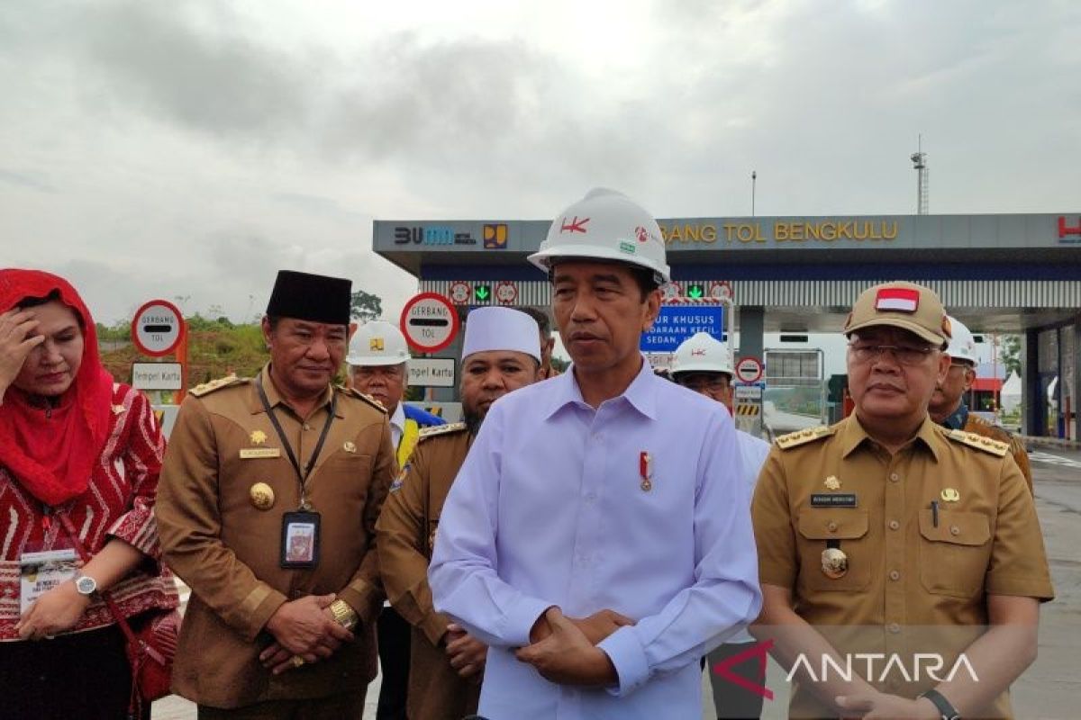 Terkait PPDB, Presiden Jokowi minta pemda utamakan pendidikan anak-anak