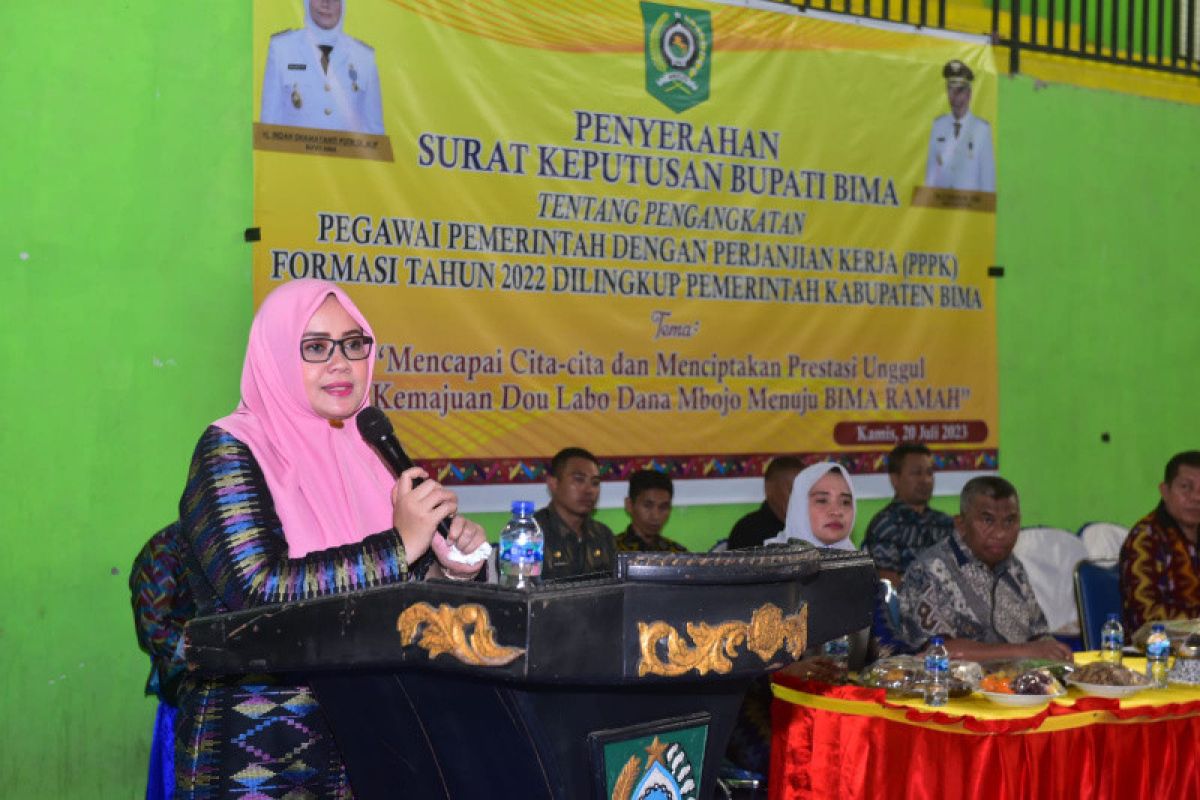 Ratusan P3K di Kabupaten Bima terima SK pengangkatan