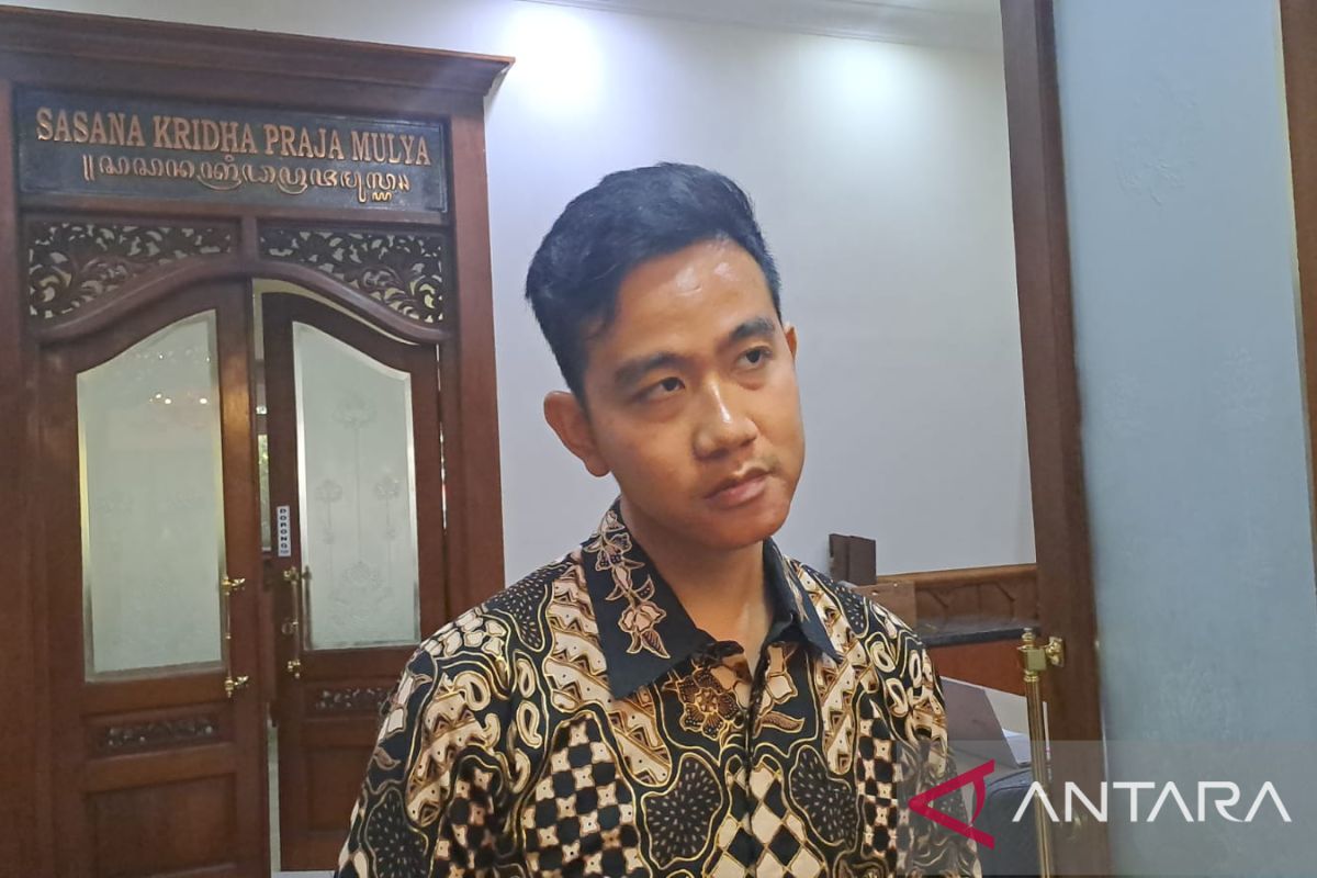 Gibran akui baik dengan semua tokoh yang terlibat kontestasi  politik