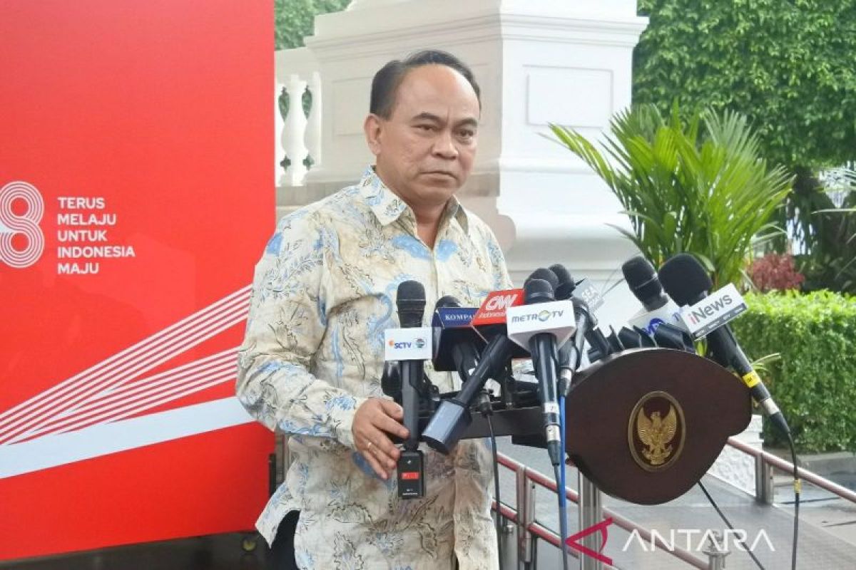 Kemarin, Menkominfo rampungkan BTS 2023 hingga perkuat kader PKK