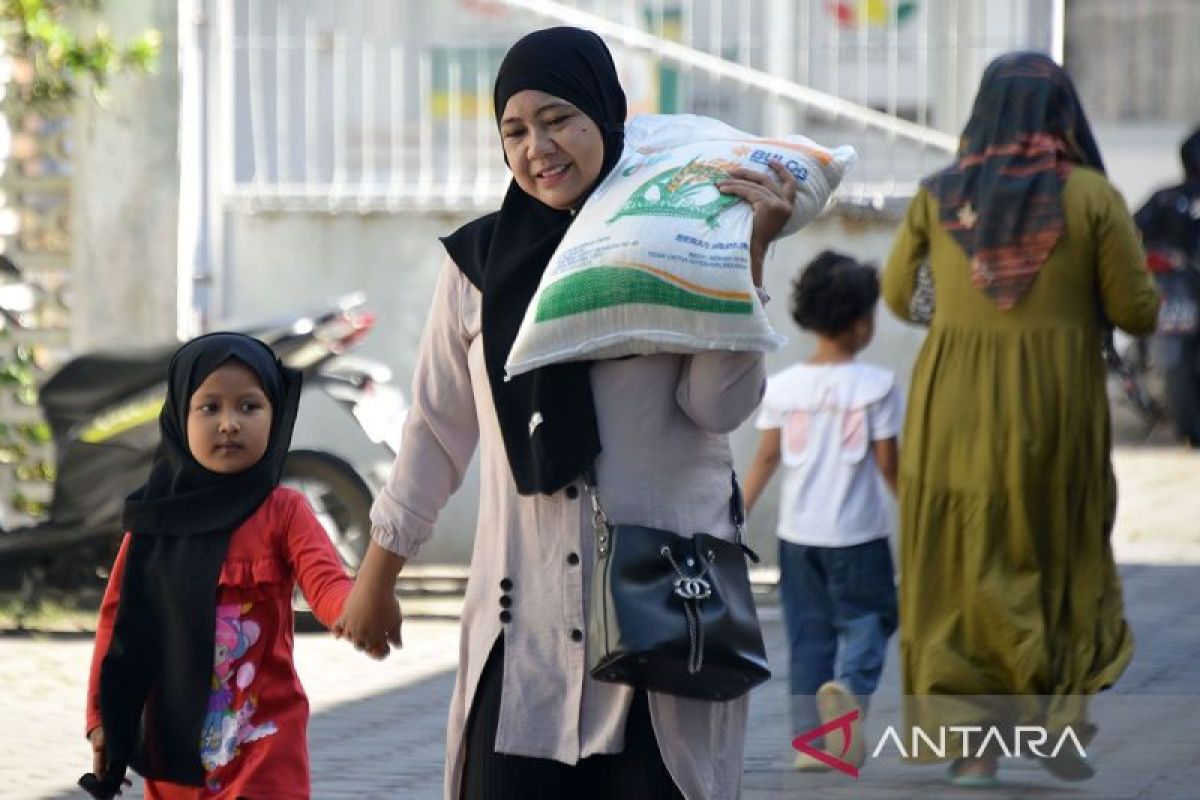 Pemerintah perpanjang bantuan beras untuk Oktober-Desember