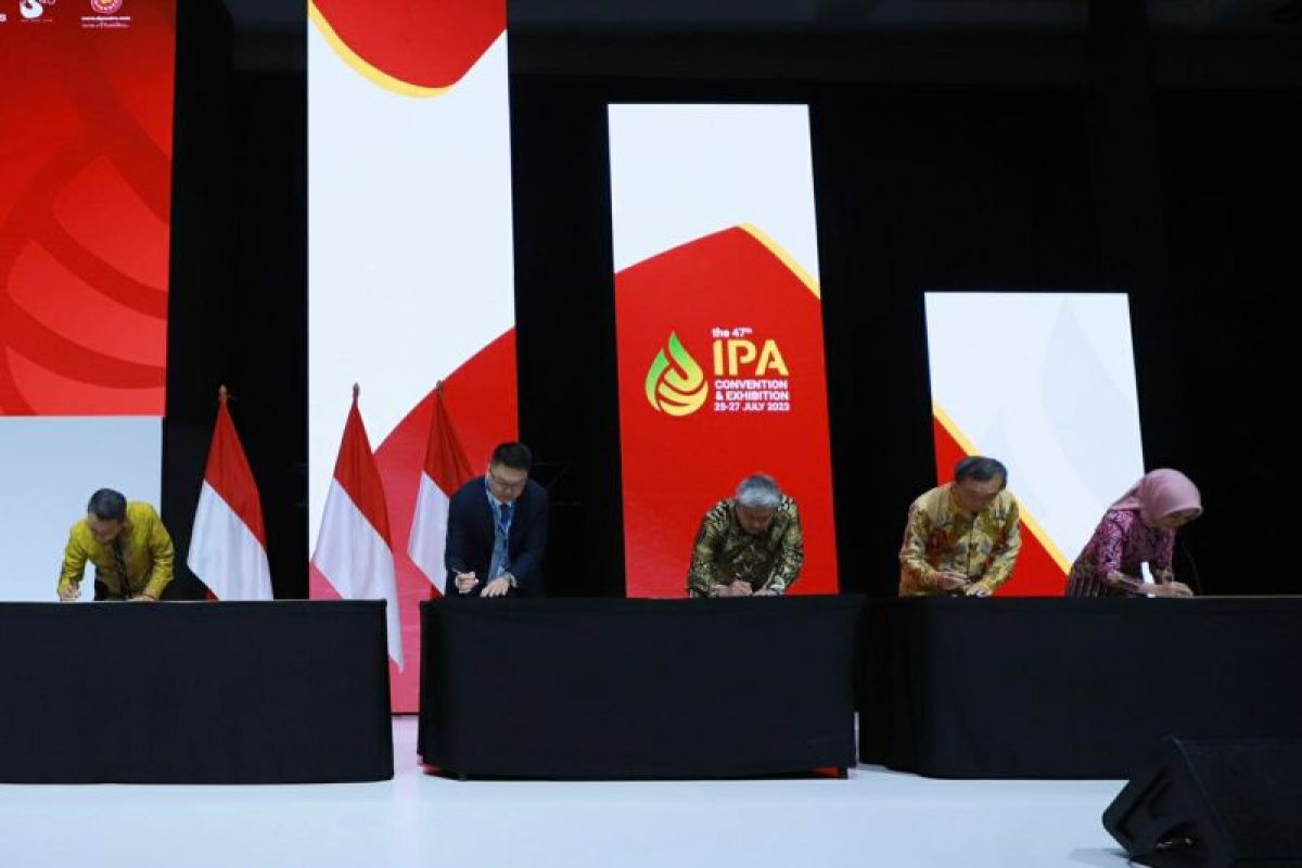 PT Pertamina dan Petronas ambil alih hak partisipasi Shell di Blok Masela