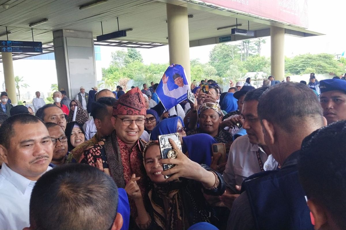 Anies Baswedan tiba di Jambi hadiri Rakernas Apdesi