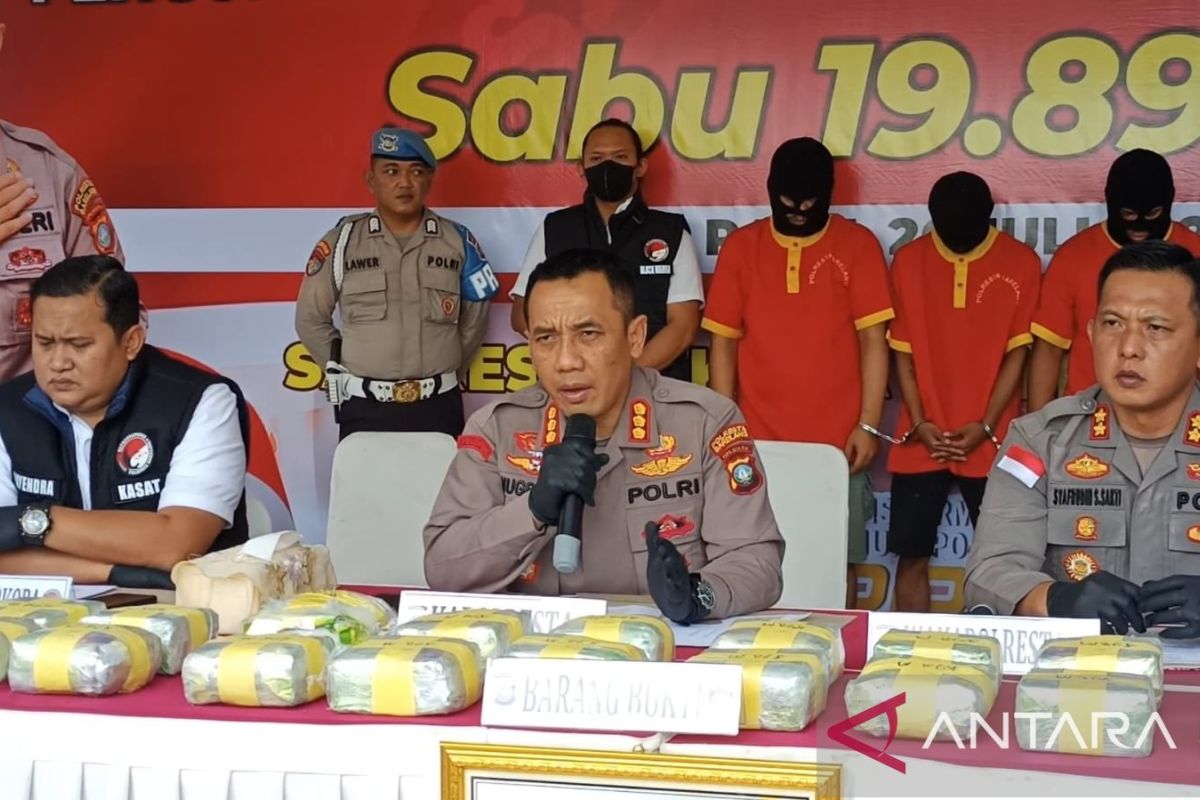 Polisi gagalkan peredaran hampir 20 kilogram sabu di Batam