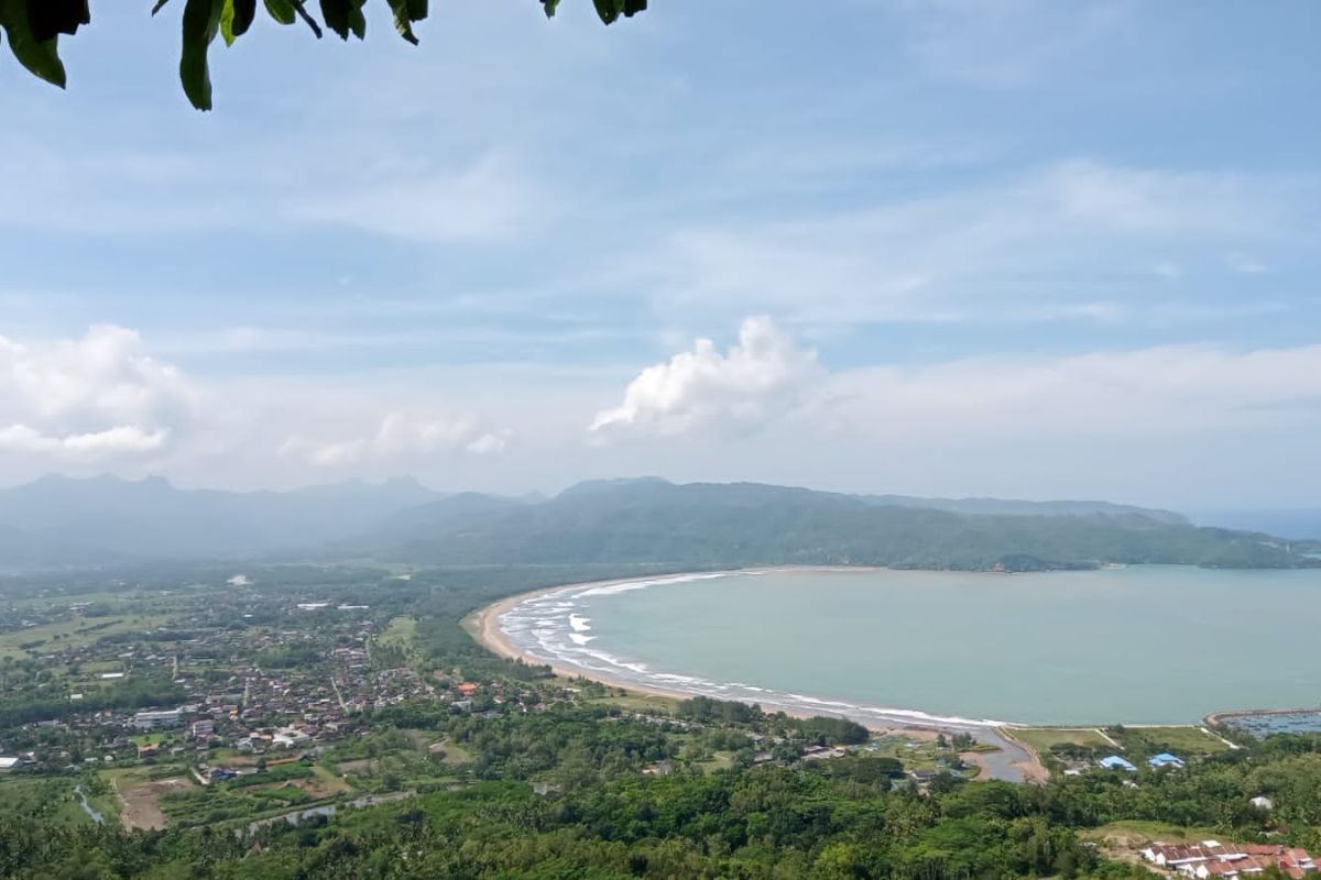 Gempa susulan berkekuatan magnitudo rendah masih terjadi di Pacitan Jatim