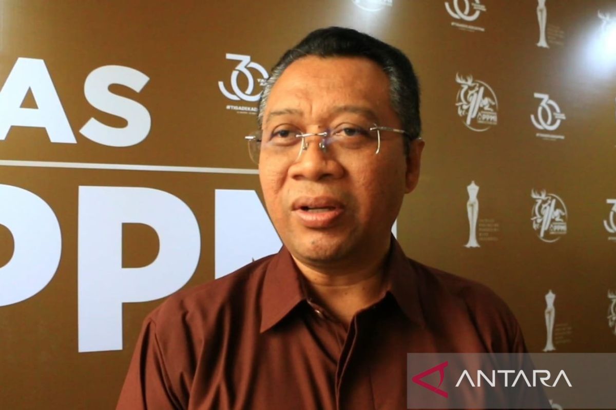 Gubernur NTB Zulkieflimansyah meminta jaga kondusivitas daerah agar investasi nyaman