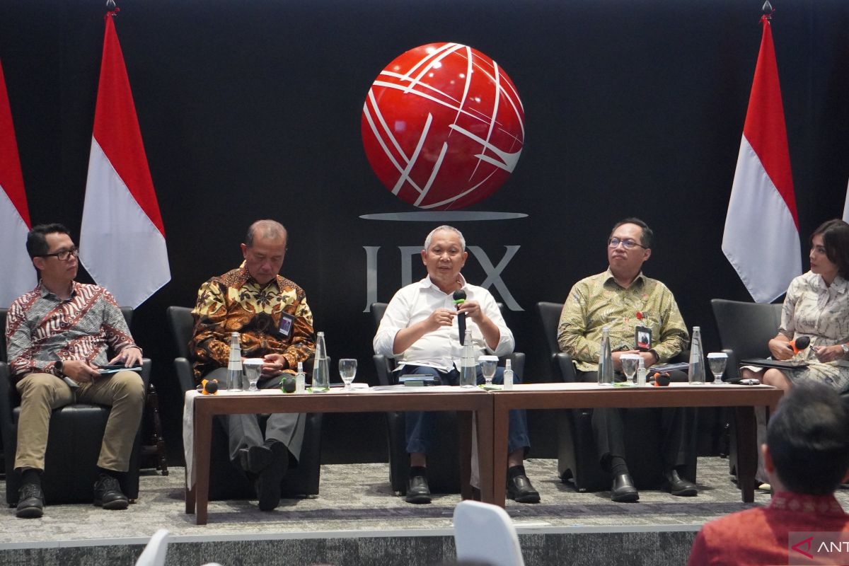 Minister Sumadi calls for continued development in eastern Indonesia