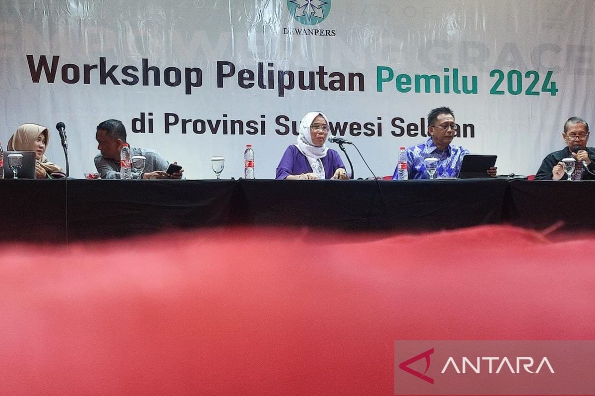 Dewan Pers bekali jurnalis peliputan Pemilu 2024 di Makassar