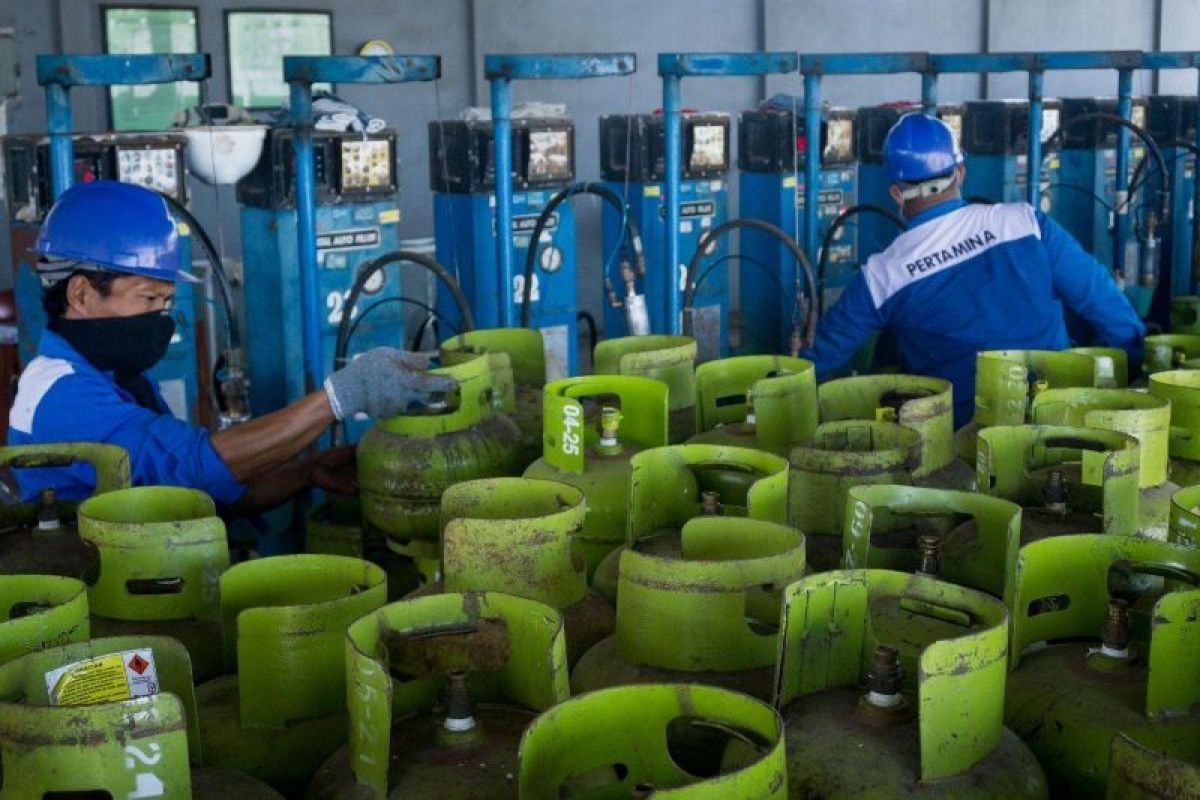 Pertamina Patra Niaga akan tambah pasokan LPG 3 kg hingga 700 ribu tabung