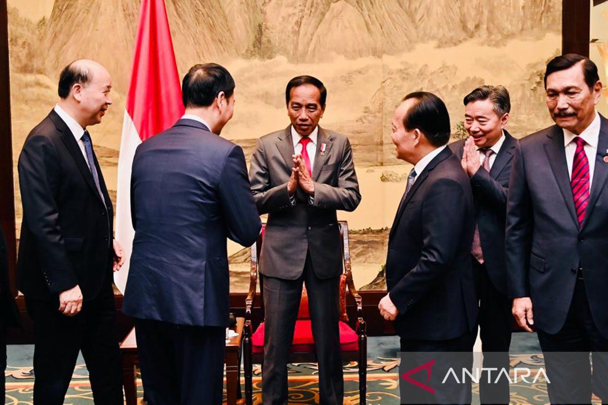 Presiden tegaskan komitmen Indonesia bangun industri kimia dan energi