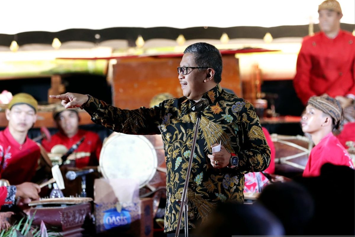 Sekjen PDI Perjuangan sebut wayang adalah ritual kehidupan