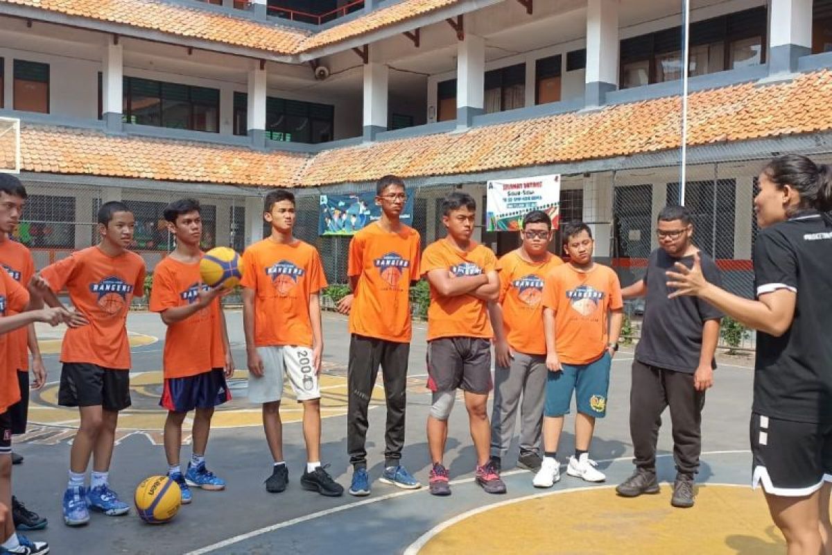 Komunitas basket tuna rungu meriahkan kampanye FIBA World Cup 2023