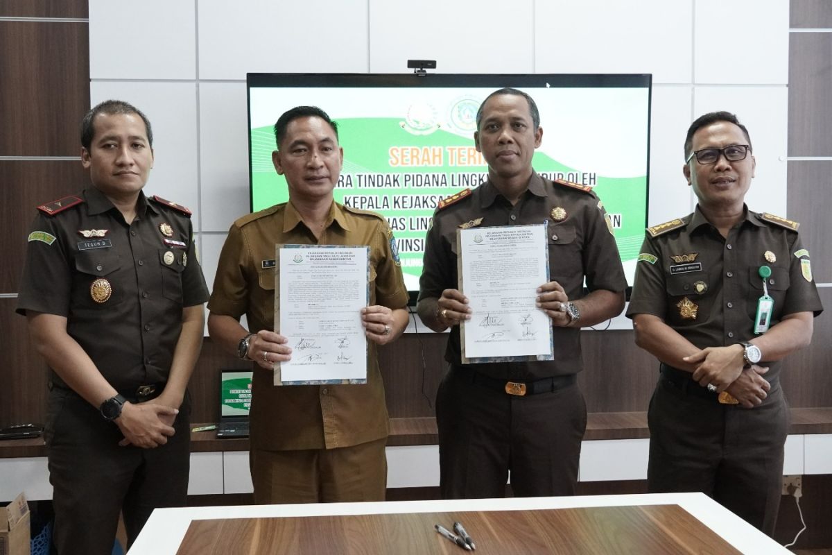 Kejari Bintan serahkan kasus perusakan pohon bakau ke DLHK Kepri
