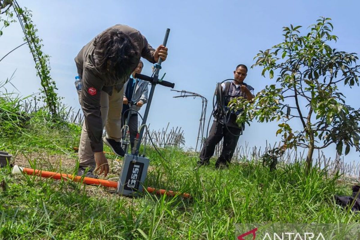 Artikel - Mencari sesar yang meluluhlantakkan Cianjur