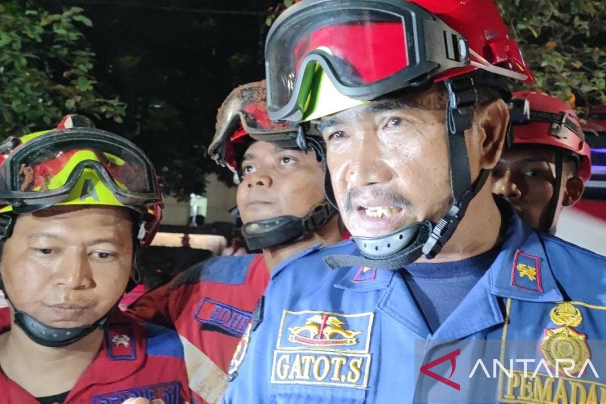 Satu pekerja proyek bangunan tewas tertimbun galian di Duren Sawit