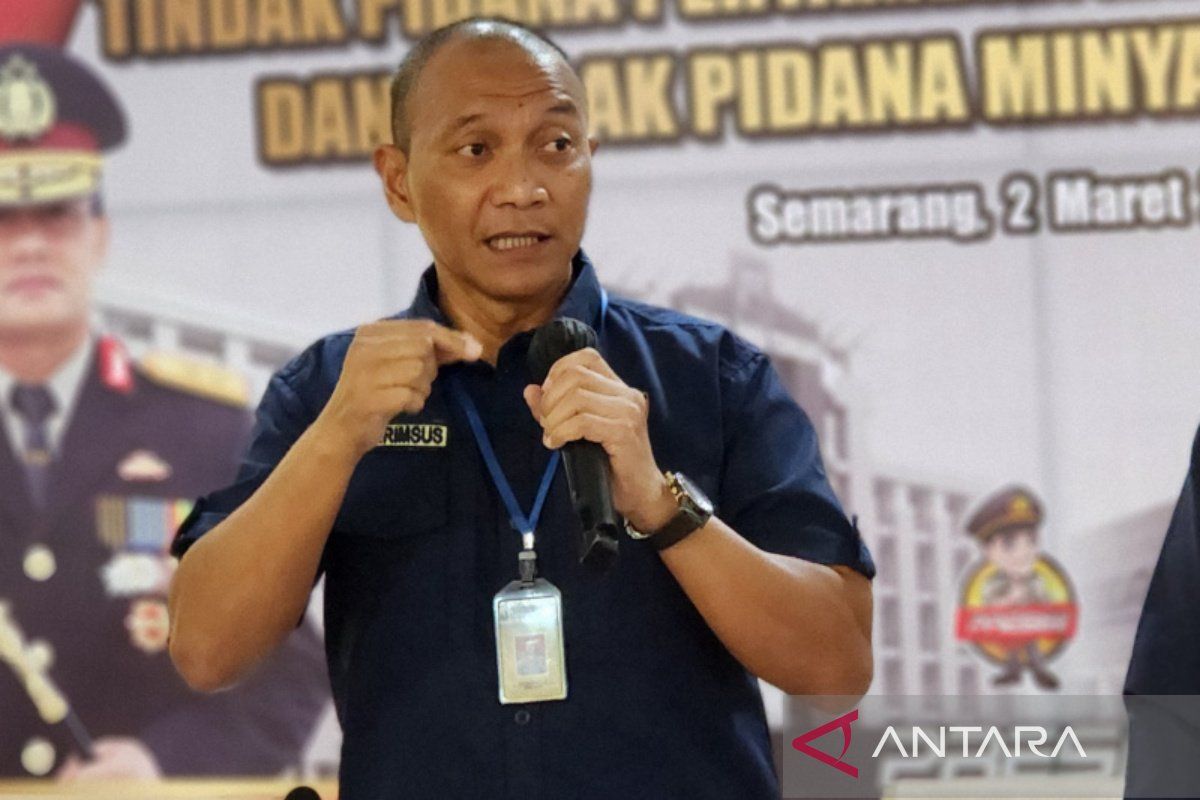 Ponsel Kapolda Jateng diduga diretas, polisi amankan dua orang