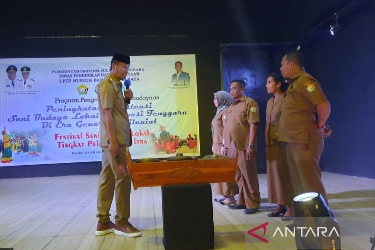 Dinas Dikbud Sulawesi Tenggara gelar Festival Seni Budaya Lokal Tingkat Pelajar