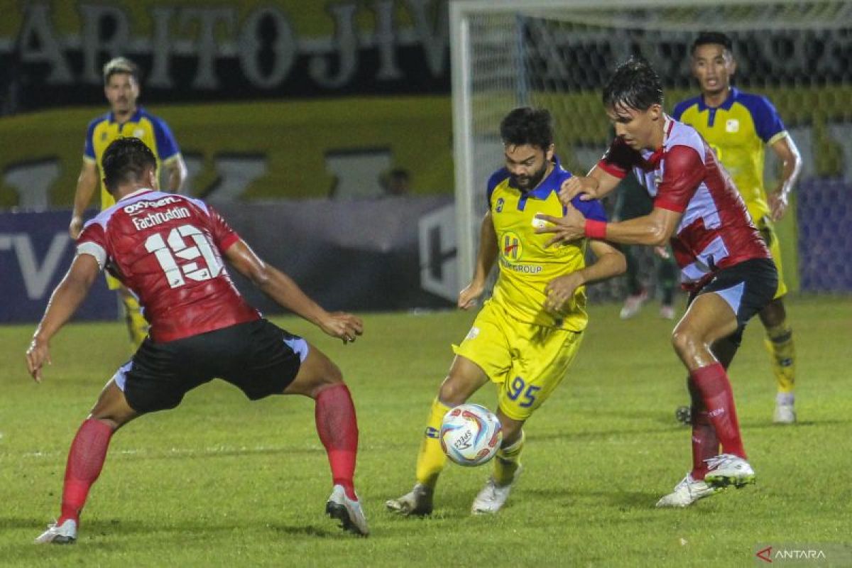 Pelatih Barito Putera minta pemain tenang eksekusi Arema